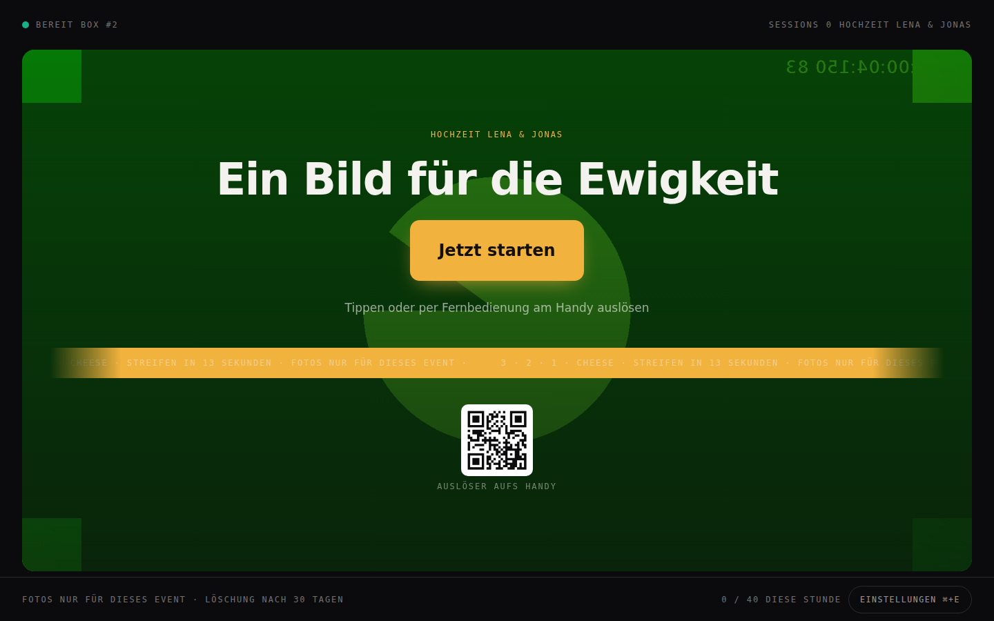 Attract-Bild der Box mit Laufband und QR-Code zum Auslöser